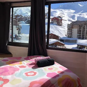 https://studio-cosy-vue-montagne.hotels-rhonealpes.com